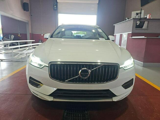 Volvo XC 60 AWD / najbogatasza wersja Inscription / Wrocław - zdjęcie 2