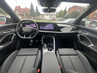 Audi Q5 TDI 204KM quattro S tronic Pakiet Tech plus Pakiet Comfort Radom - zdjęcie 9