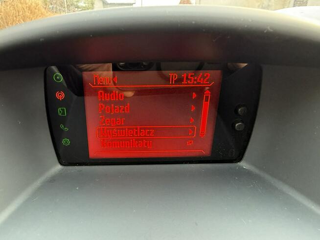 Ford Fiesta jak nowa !!! Niski oryginalny przebieg !!! Poznań - zdjęcie 11