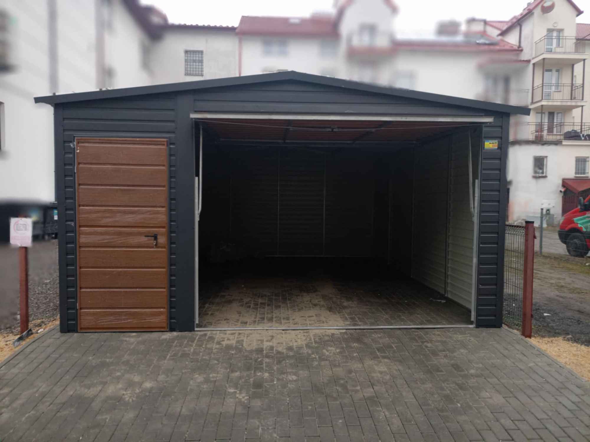 Garaż Blaszany dwuspadowy 4x6m w kolorze Ciemny Grafit MAT Toruń - zdjęcie 4