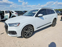 Audi Q7 PRESTIGE / Quattro / niski przebieg
