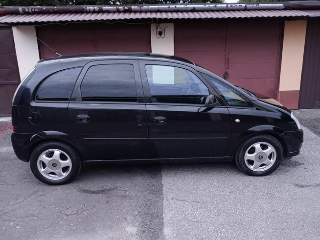 Opel Meriva 1,4b + LPG Sanok - zdjęcie 1