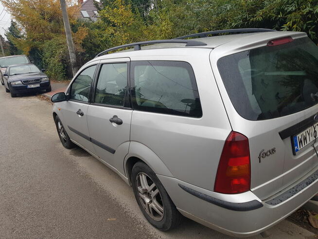 Ford Focus kombi Jakubiki - zdjęcie 4