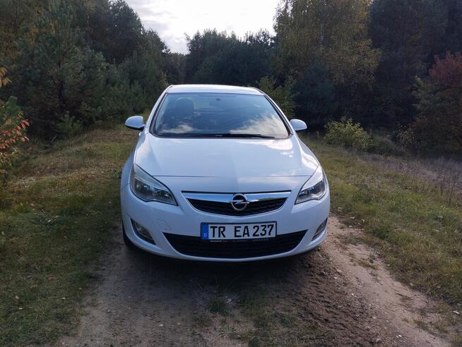 Opel Astra J 1.4 Benzyna Klima 5 Drzwi z Niemiec Kłobuck - zdjęcie 2
