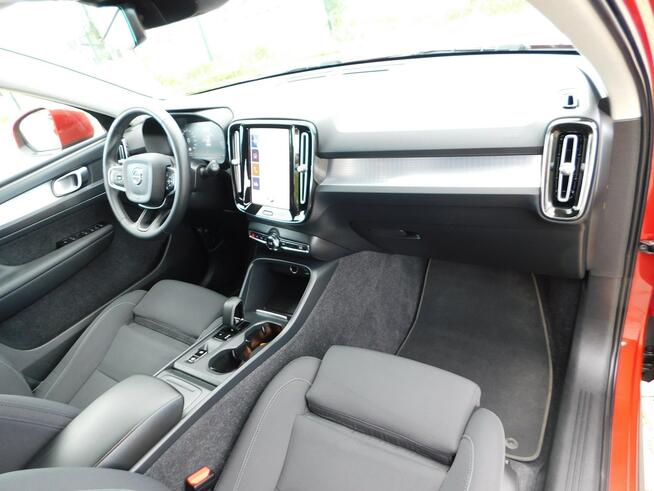Volvo XC 40 1,5T3 z Gwarancją Bezwypadkowy Model 2022r Żyrardów - zdjęcie 8