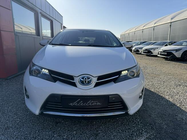 Toyota Auris 1.8 HSD 136KM Prestige Skóra PDC Kamera Otwock Mały - zdjęcie 3