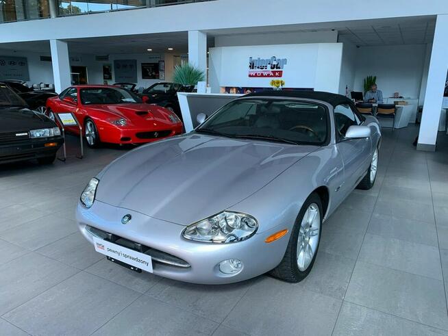 Jaguar XK8 CONVERTIBLE MY 2002 z Prywatnej Kolekcji Kraków - zdjęcie 9