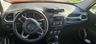 Jeep Renegade SPORT 2.4 benzyna 2016r. Ślesin - zdjęcie 6