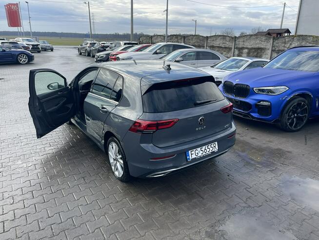 Volkswagen Golf Salon PL mHEV Automat Kamera Pamięć Podgrzewanie Gliwice - zdjęcie 3