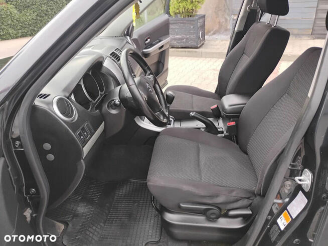 Suzuki Grand Vitara 2010r, 1.9D. 4x4. Delikatnie uszk. Jeźdz Kraków - zdjęcie 8