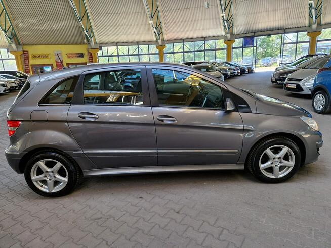 Mercedes B 180 Zobacz opis !!W podanej cenie  Roczna Gwarancja !! Mysłowice - zdjęcie 9