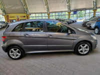 Mercedes B 180 Zobacz opis !!W podanej cenie  Roczna Gwarancja !! Mysłowice - zdjęcie 9