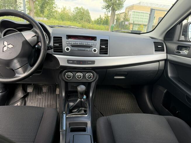 Mitsubishi Lancer 1.6 16v 117KM I właściciel Bezwypadkowy Bez korozji Otwock Mały - zdjęcie 10