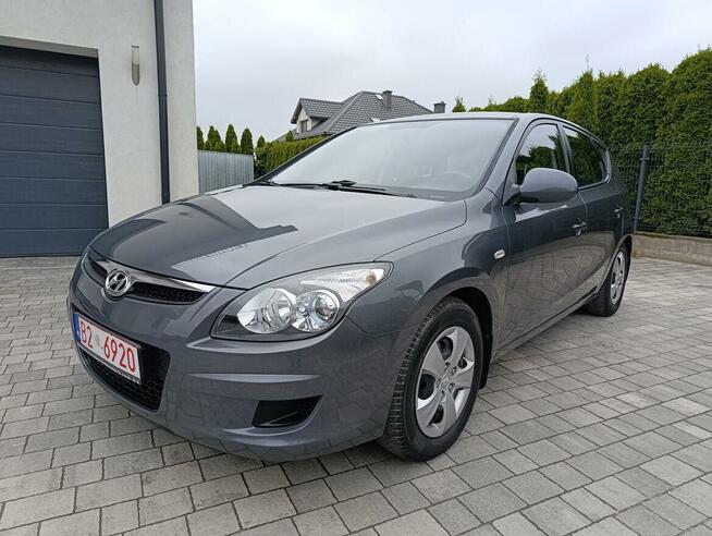 Hyundai i30 benzyna Konarzyce - zdjęcie 3