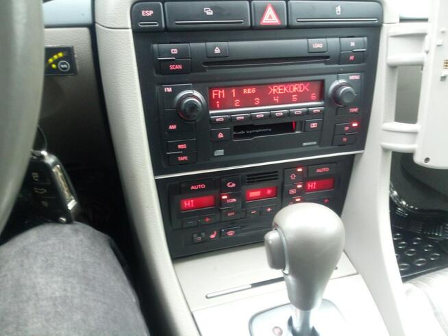 Śliczna Audi A4B7 2.0 b+ gaz Policzna - zdjęcie 11