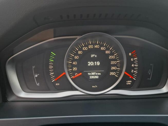 Sprzedam Volvo V 60 2015r Garwolin - zdjęcie 12
