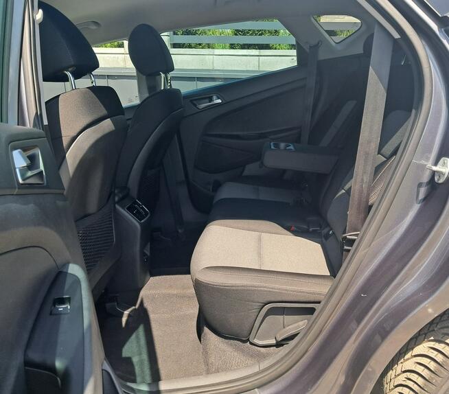Hyundai Tucson 1.6 Benzyna 177 KM Automat 4x4 Cisiec - zdjęcie 12