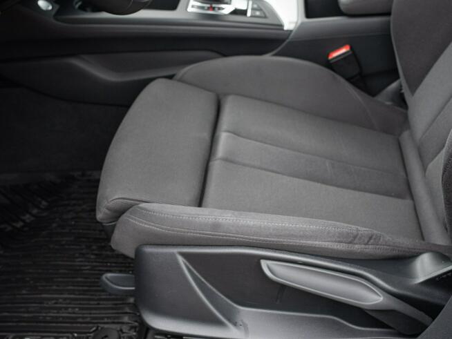 Audi A4 DW8UT57#35 TDI mHEV S tronic Podgrz.f Ambient Salon PL VAT23% Gdynia - zdjęcie 10
