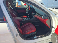 Alfa Romeo Giulia Wersja Ti / niski przebieg Białystok - zdjęcie 7