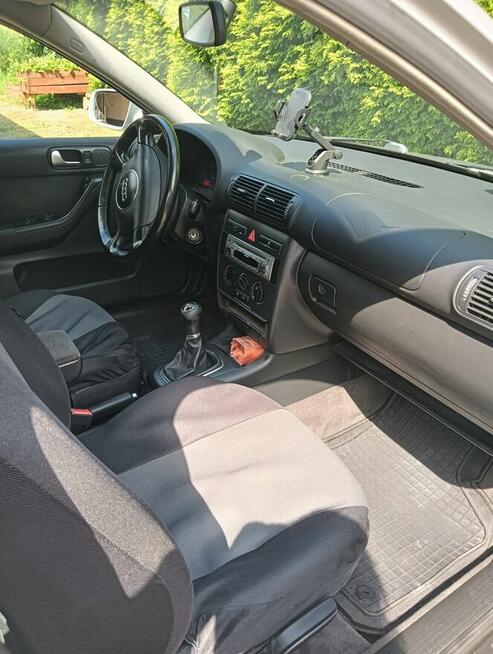 Sprzedam Audi A3, 1.6 benzyna Ostrowiec Świętokrzyski - zdjęcie 7