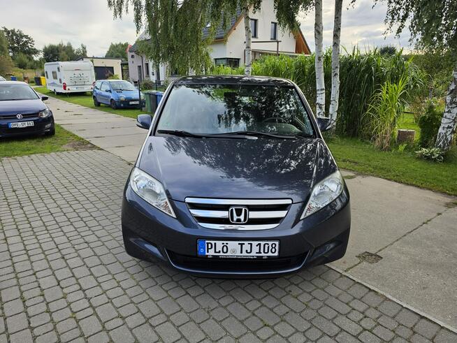 Honda FR-V benzyna, 6 siedzeń, climatronic Słupsk - zdjęcie 2