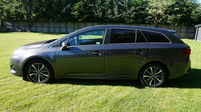Toyota Avensis Polski salon. Gwarancja. Polecam !!! Zielona Góra - zdjęcie 8