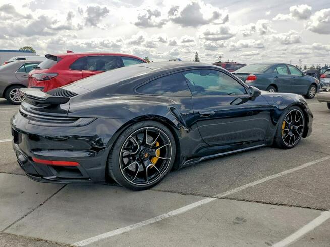 PORSCHE 911 TURBO S / AWD / niski przebieg Tarnów - zdjęcie 3