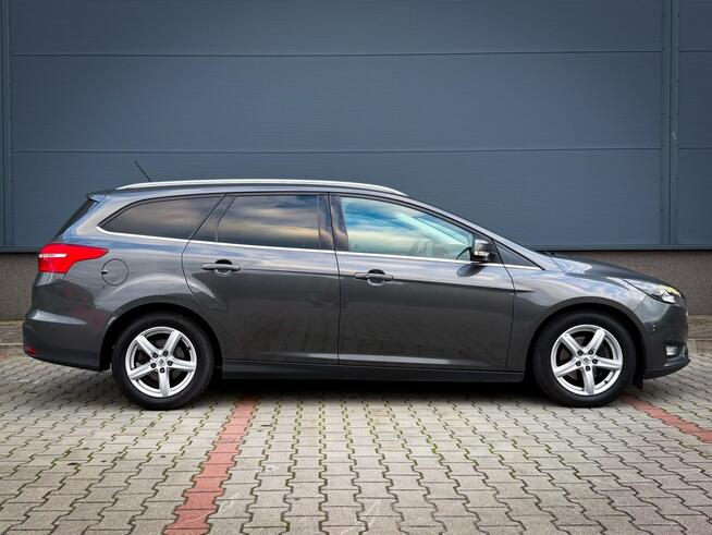 Ford Focus 1.0 125KM Bogate wyposażenie Hak Podgrzewana kierownica Wrocław - zdjęcie 5