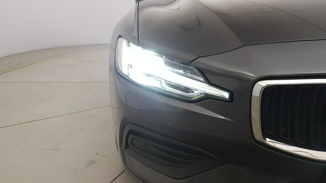 Volvo V60 B4 D Core ! Z Polskiego Salonu ! Faktura Vat ! Warszawa - zdjęcie 11