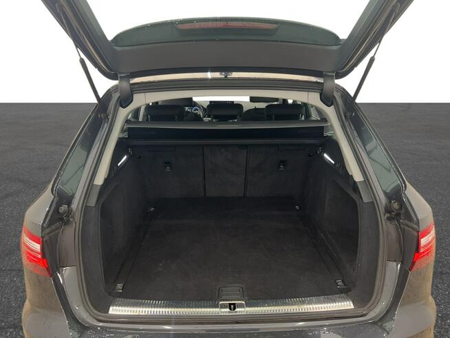 Audi A4 35 TFSI mHEV S tronic Kombi Warszawa - zdjęcie 11