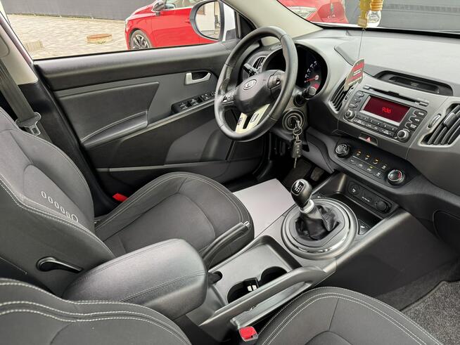 Kia Sportage 1,6 benzyna 10 lat w jednych rękach Zadbany Ładny Szerominek - zdjęcie 7