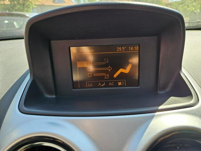 Opel Corsa Klimatronic / Podgrzewane fotele i kierownica / Tempomat Ruda Śląska - zdjęcie 12