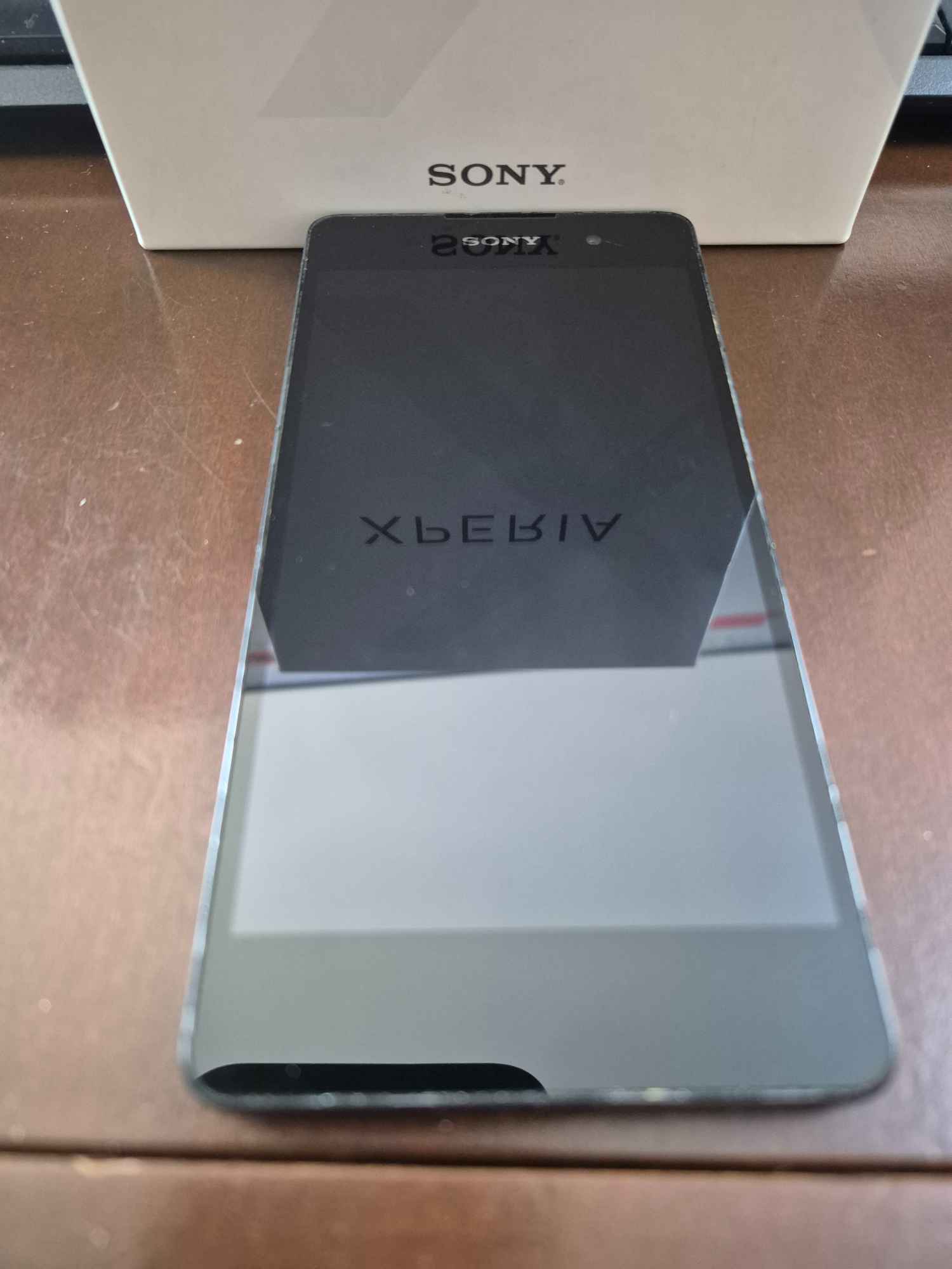 Sprzedam telefon komórkowy SONY Xperia E5 (1) Nowa Huta - zdjęcie 1