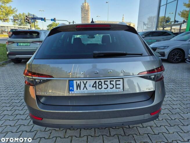 Škoda Superb Kraków - zdjęcie 8