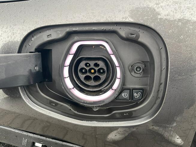 Ford Kuga Hybryda Plug IN ST Line X Automat Podgrzewanie Kamera 225KM Gliwice - zdjęcie 11