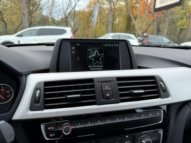 BMW 318 1.5 benzyna 136km, Salon PL, Serwis. Iwł, FV23% Pęcice - zdjęcie 8