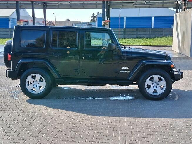 Jeep Wrangler Unlimited Hard-Top Sahara 3.8 200KM 4x4 Automa Słupca - zdjęcie 4