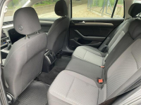 Volkswagen Passat 2.0 TDi 150 KM rej. 2021 rok polski salon Kobylnica - zdjęcie 11