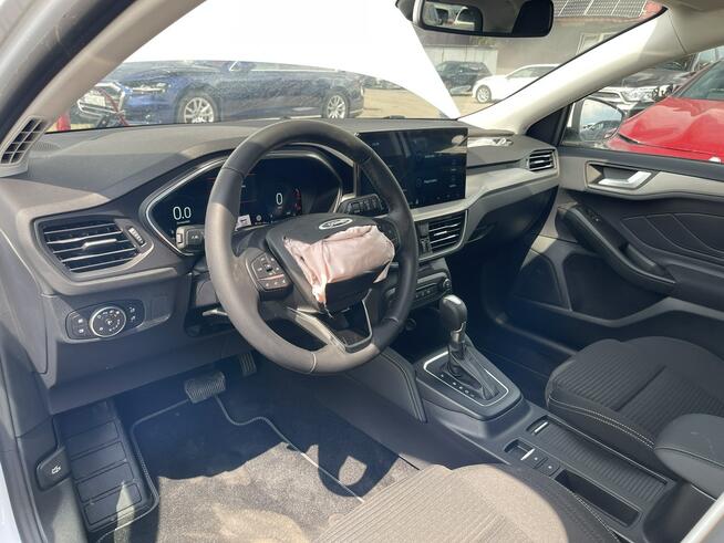 Ford Focus Automat  Kamera Podgrzewane: Szyba, fotele, kierownica Gliwice - zdjęcie 10