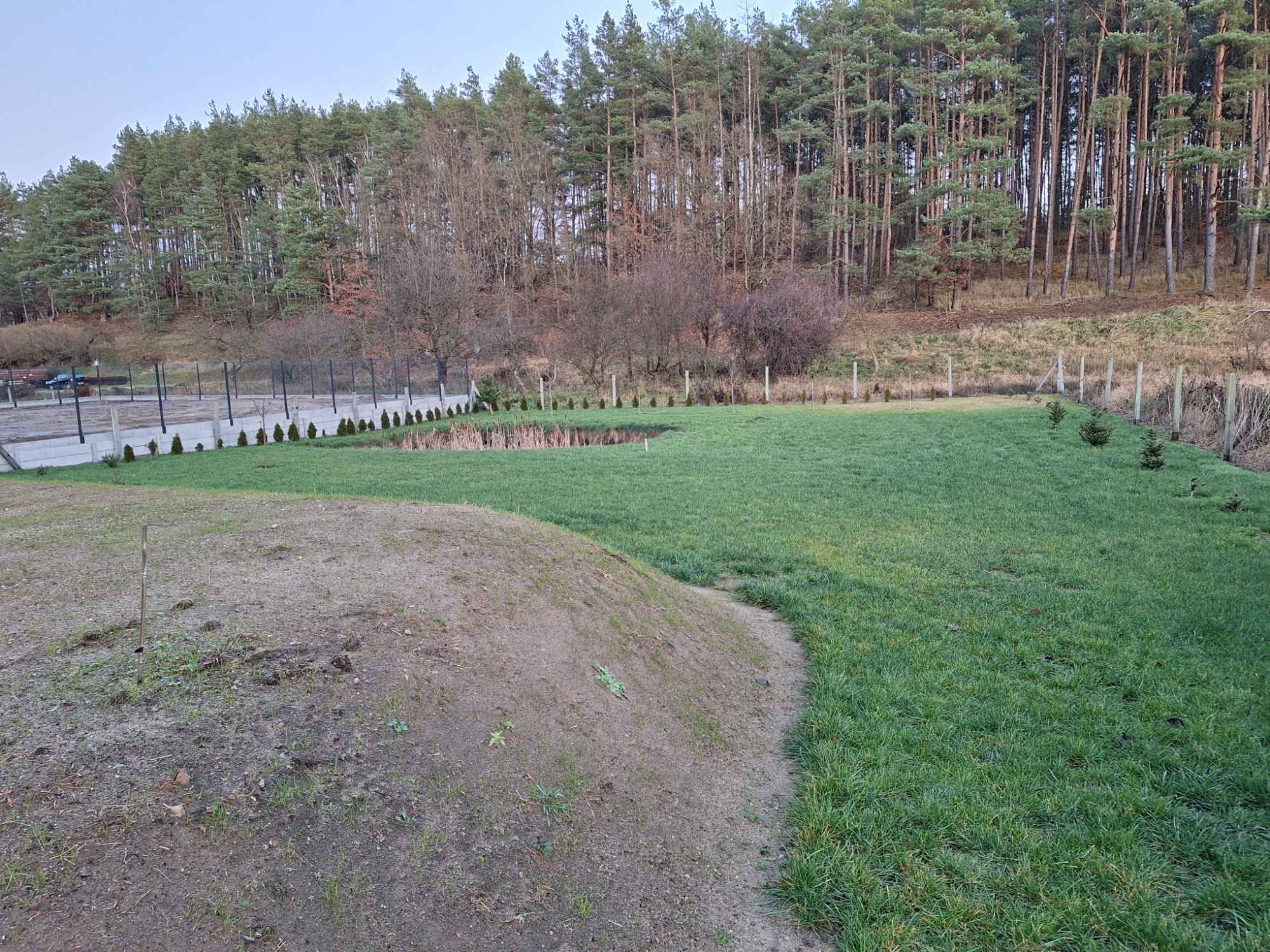 Działka budowlana w Wełminie. 17 arów, prąd, woda, warunki zabudowy l. Wełmin - zdjęcie 3