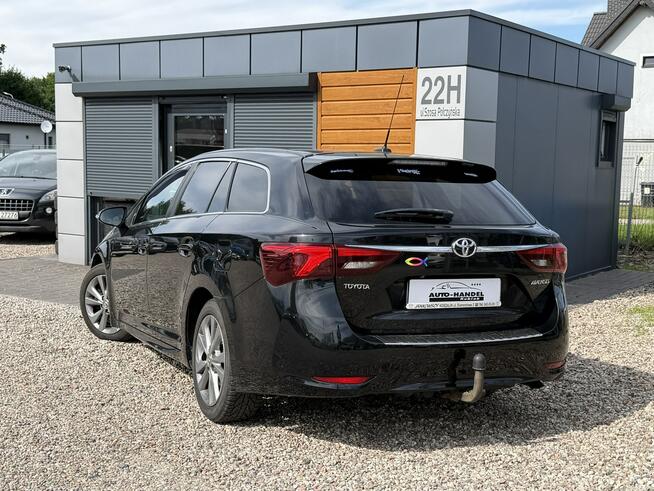 Toyota Avensis 2.0D4D Białogard - zdjęcie 4