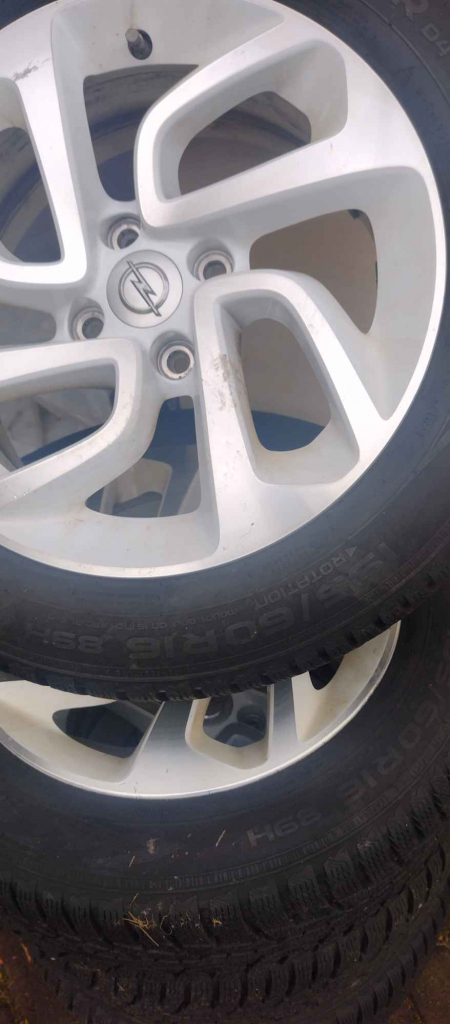 SPRZEDAM KPL. OPON ZIMOWYCH Z FELGAMI ALUMINIOWYMI Janów Lubelski - zdjęcie 3