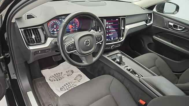 V60 B4 D Momentum ! Z Polskiego Salonu ! Faktura VAT ! Warszawa - zdjęcie 9