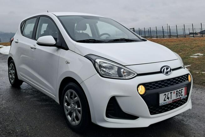 Hyundai i10 1.0 Benzyna 66KM Cisiec - zdjęcie 2