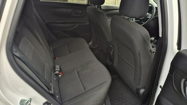 Hyundai Bayon 1.0 101KM EXECTUIVE Tablet Alu17 grzane fotele Świętoszówka - zdjęcie 11