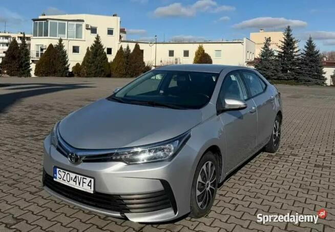 Toyota Corolla E16 LIFT 2017 Salon PL zamiana Poznań - zdjęcie 2