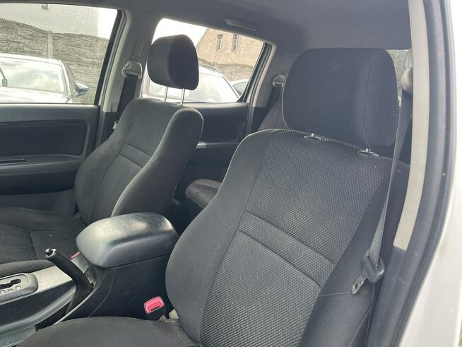 Toyota Hilux Executive 4x4 Klimatyzacja Hak Kamera Gliwice - zdjęcie 11
