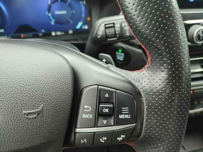 Ford Kuga St-line 4x4 Otwock - zdjęcie 9