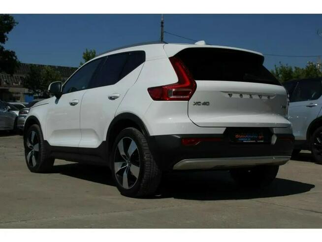 Volvo XC 40 D4 / AWD / MOMENTUM / salon PL / pakiet WINTER Warszawa - zdjęcie 3