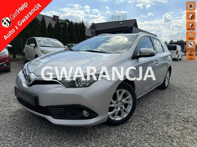 Toyota Auris 1.8 HSD 136KM Serwisowany Bezwypadkowy Kamera Otwock Mały - zdjęcie 1